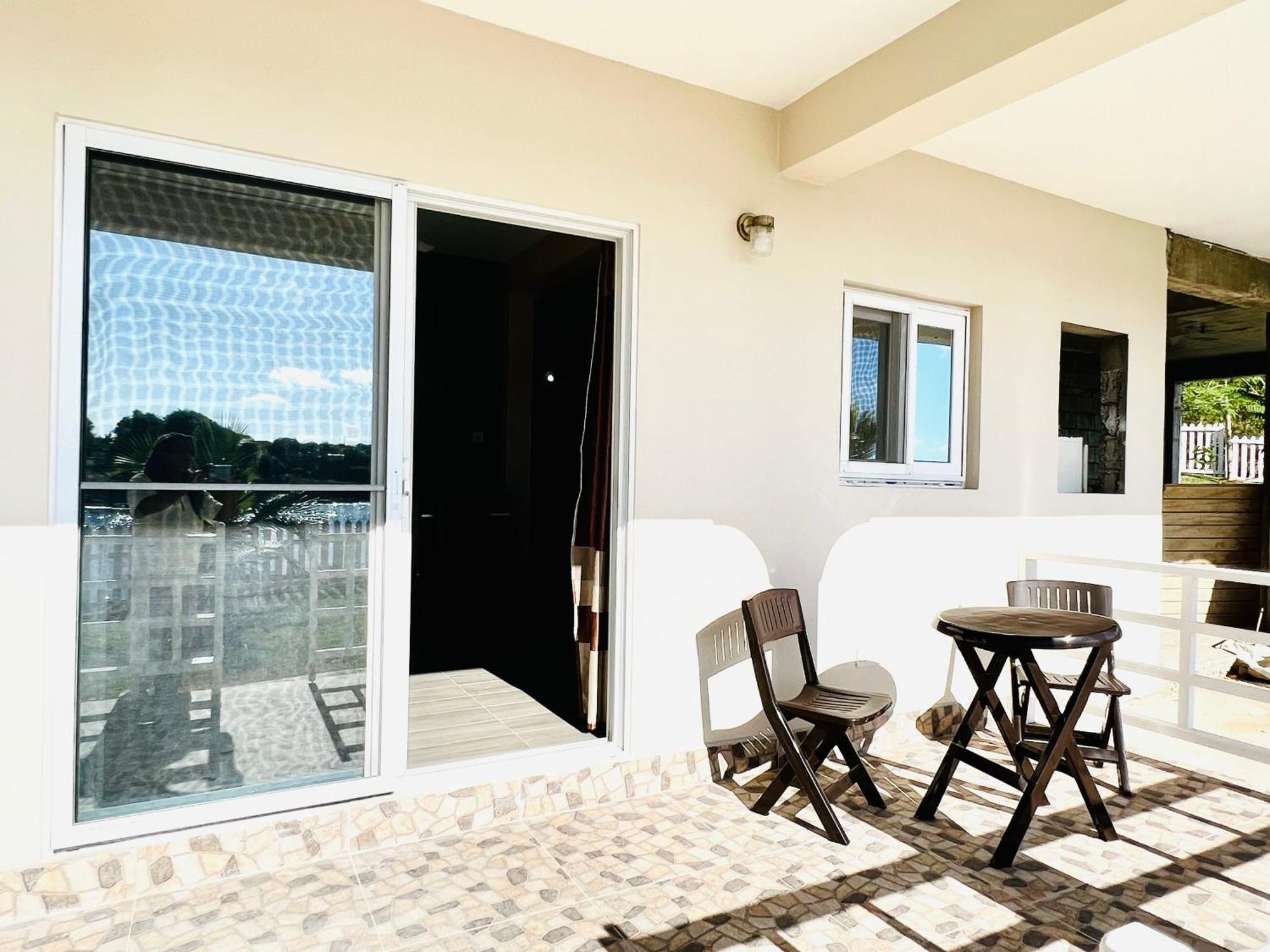 Sealavie Apartments - Grenada St. George's ภายนอก รูปภาพ